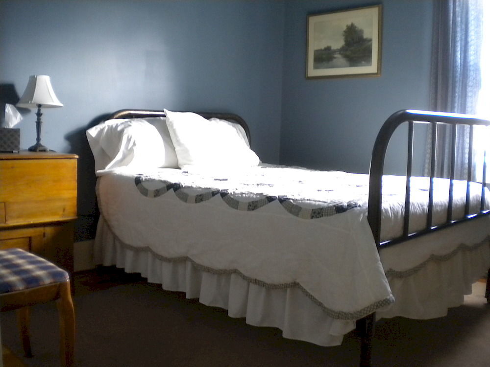 The Sterling Inn Caratunk エクステリア 写真